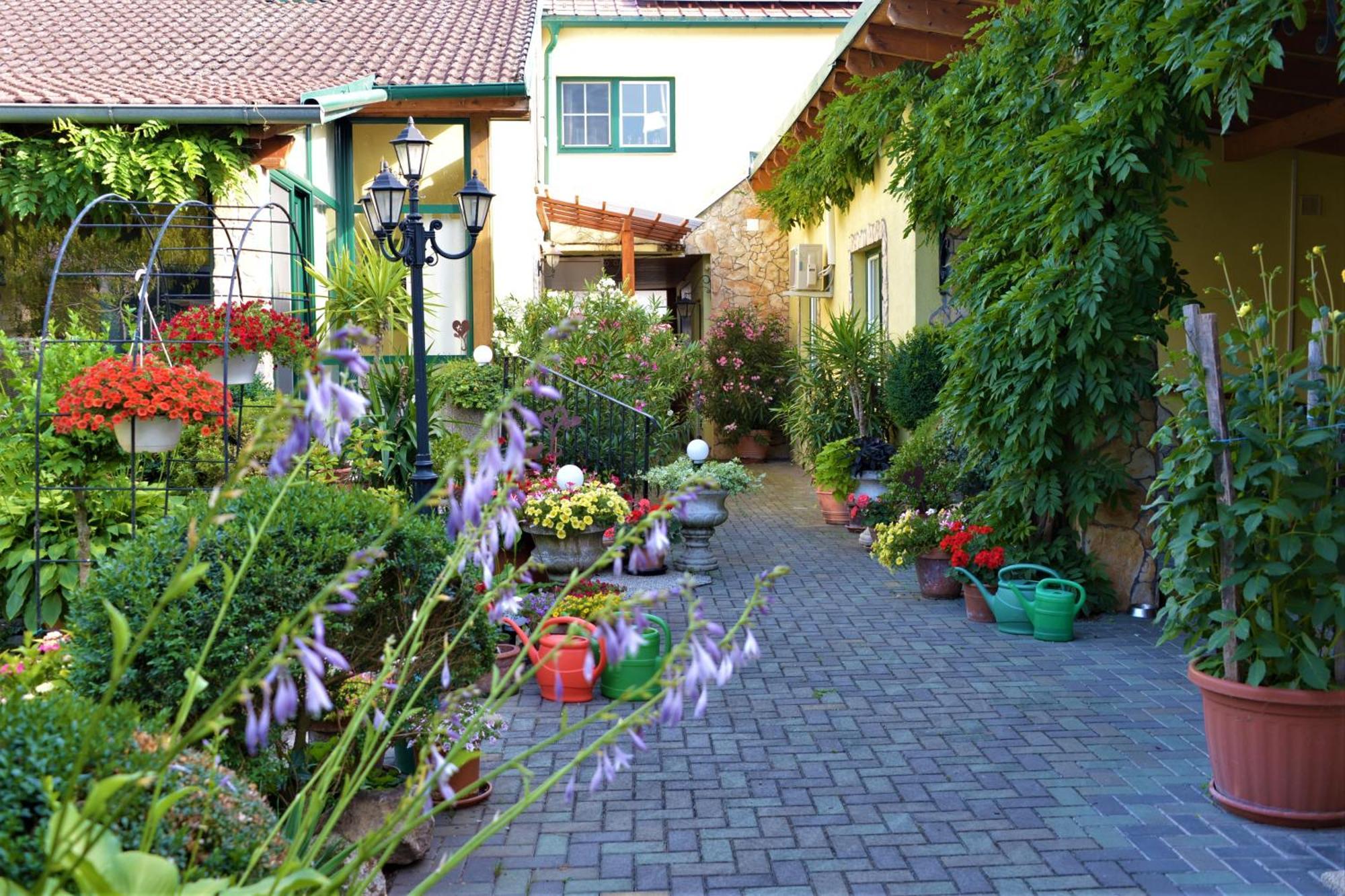 Ferienwohnung Koppi Pomogy Kültér fotó
